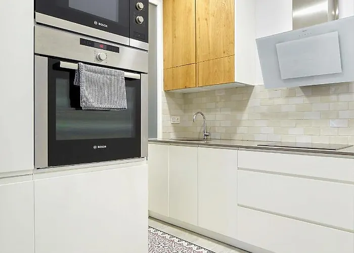 Heart Of Midtown ⎮⎮ 5 Balconies⎮⎮walk Score 99 アパート サン・セバスティアン